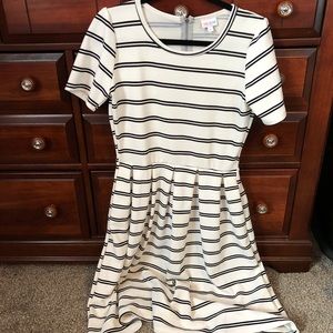 LuLaRoe Amelia dress